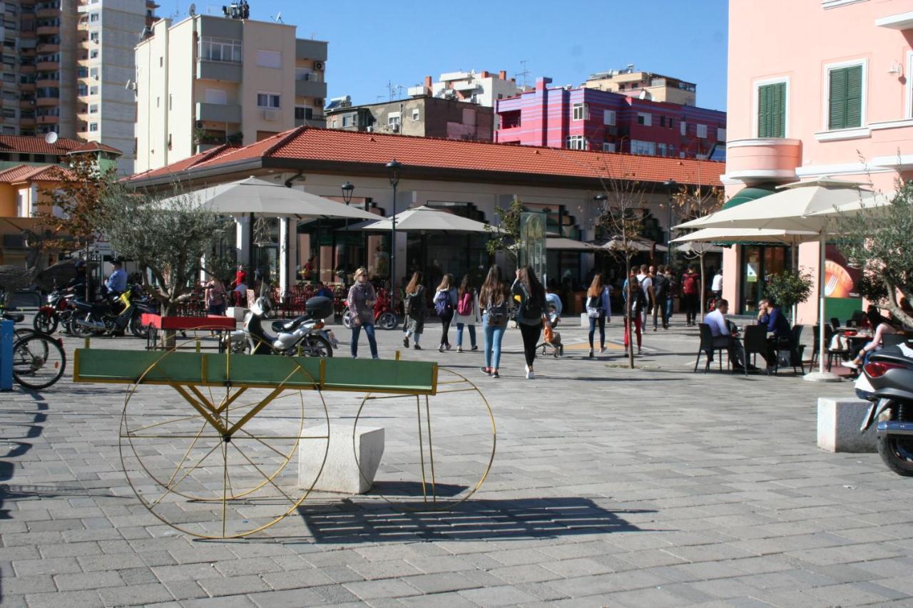 Jolly City Center Hotel Tirana Exteriér fotografie