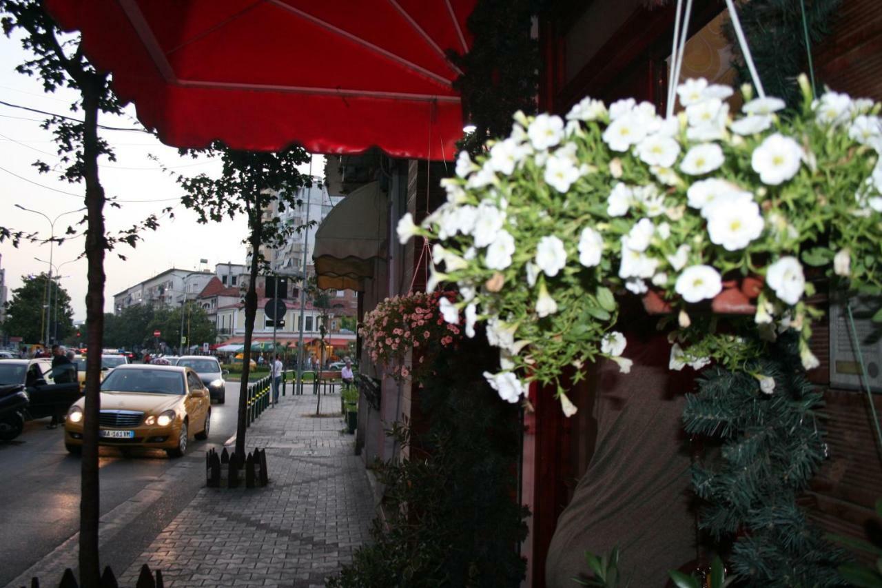 Jolly City Center Hotel Tirana Exteriér fotografie